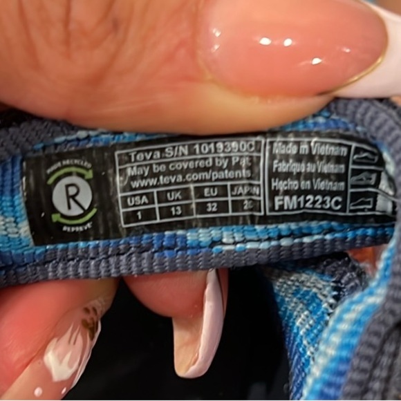 🔥Teva Kids Unisez Blue Strappy Sandals🔥 - Picture 5 of 5